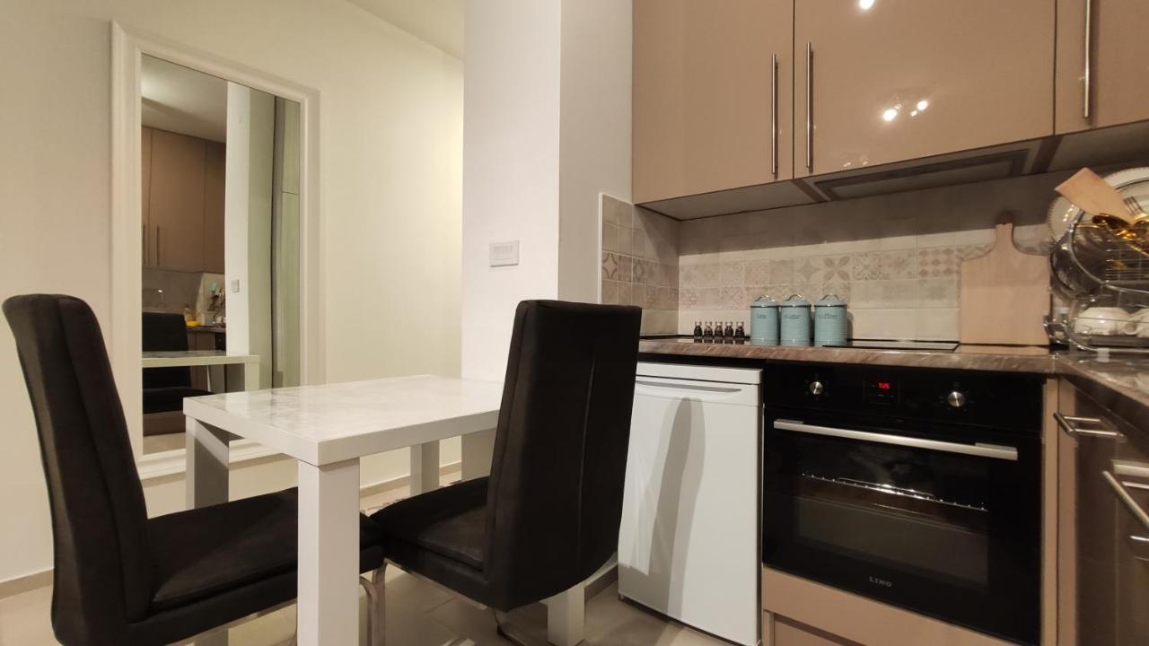 Green Residence ベオグラード エクステリア 写真
